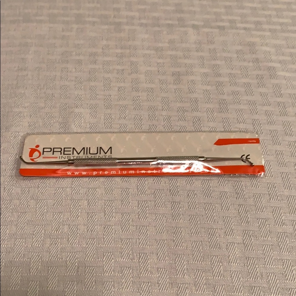 Nail tool